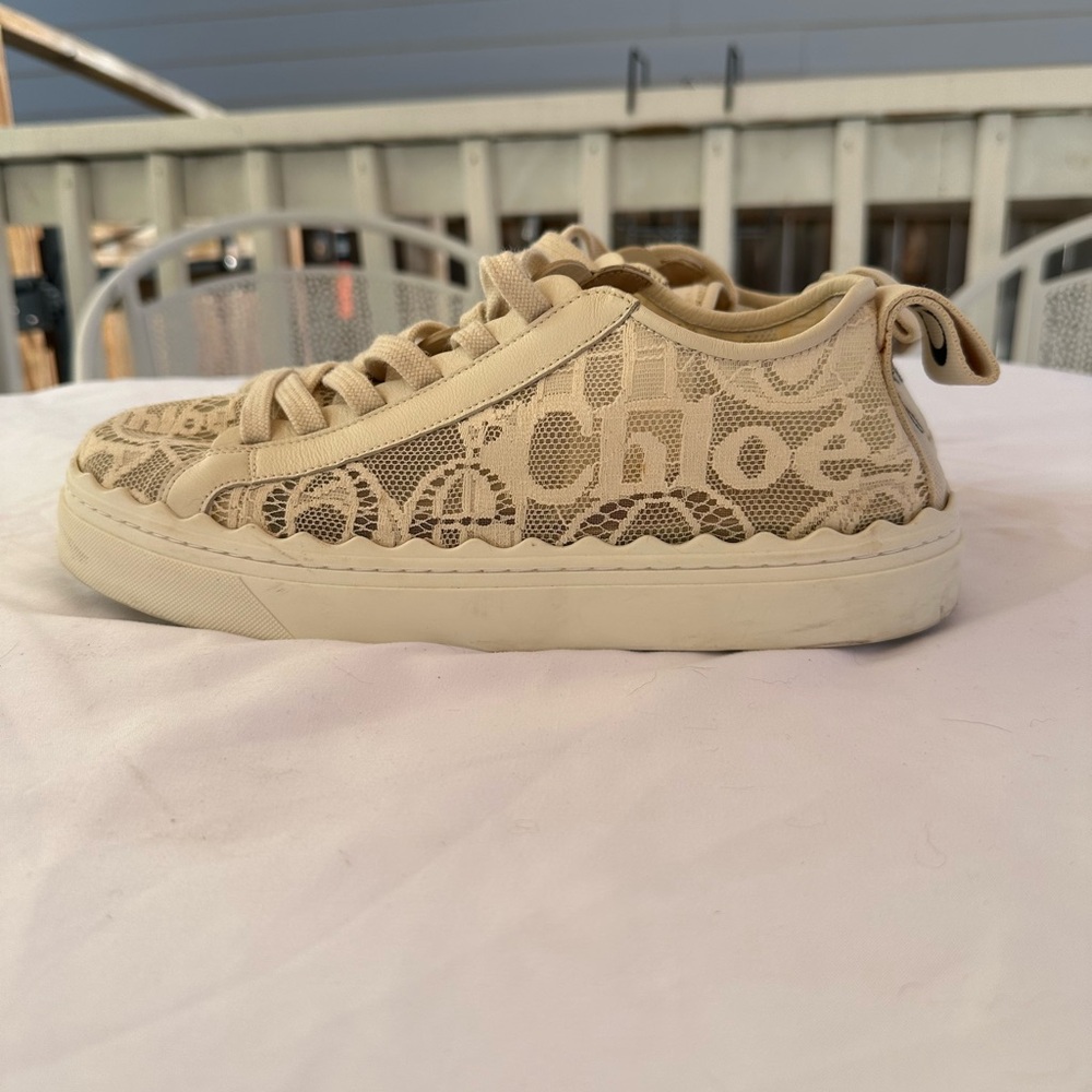 Chloe Lauren Logo Lace Low-Top Sneakers
